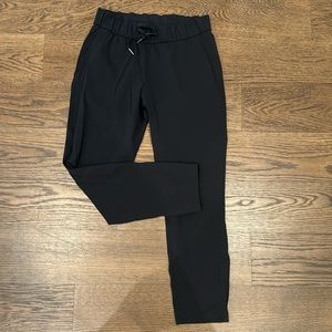 Lululemon “Luxtreme” 7/8 pants